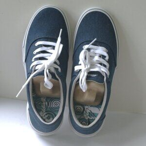 Eddie Bauer blue canvas “Dustindgo” sneakers